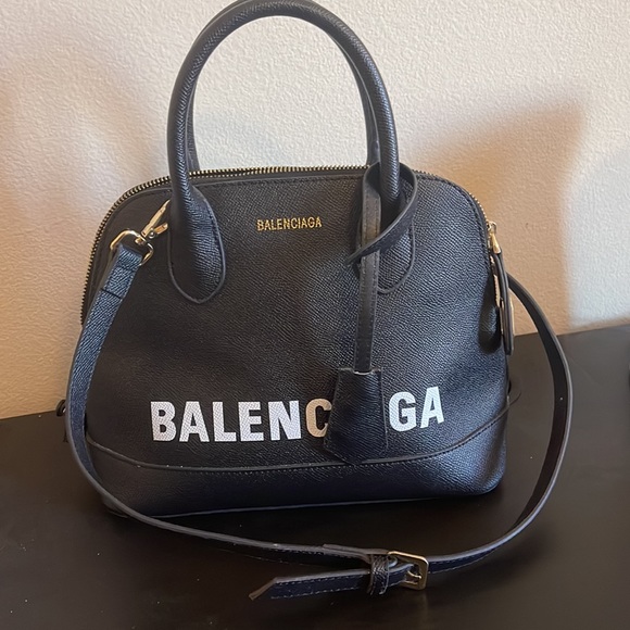 Balenciaga bag - Picture 2 of 2